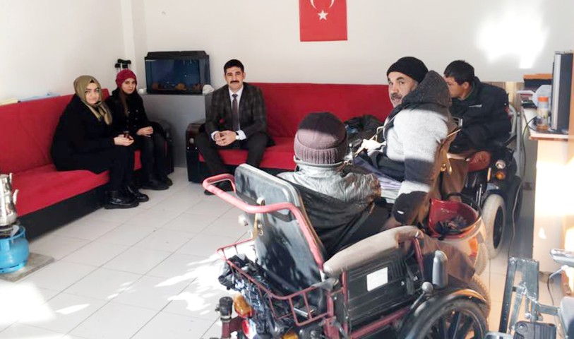 Ülkü Ocakları’ndan Engelliler Derneğine ziyaret