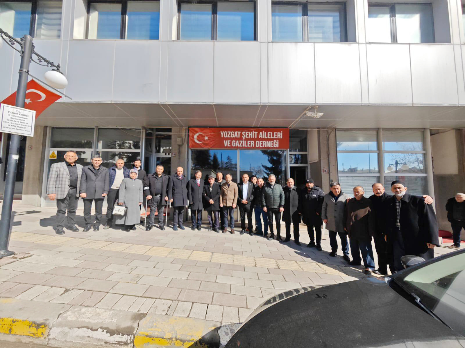 Başkan Kandemir’den kurum ve STK’lara ziyaret