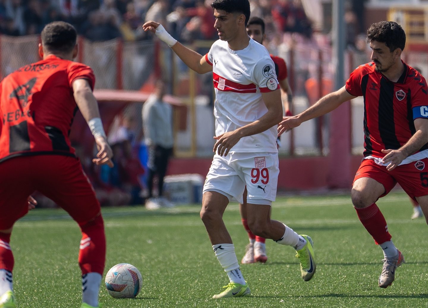 Bozokspor, Ayvalıkgücü Deplasmanından Puansız Döndü