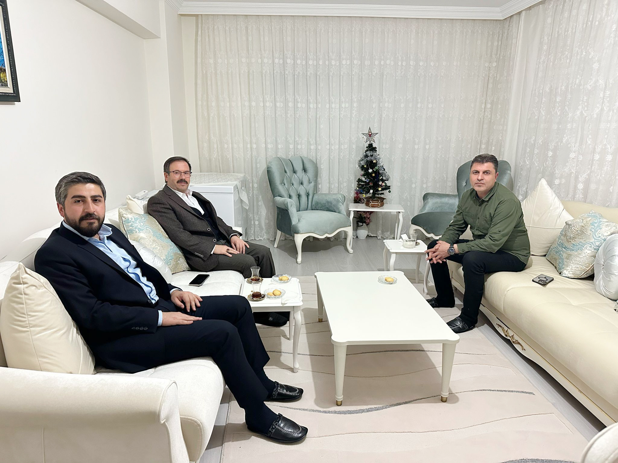Başkan Kandemir’den Özer’e geçmiş olsun ziyareti