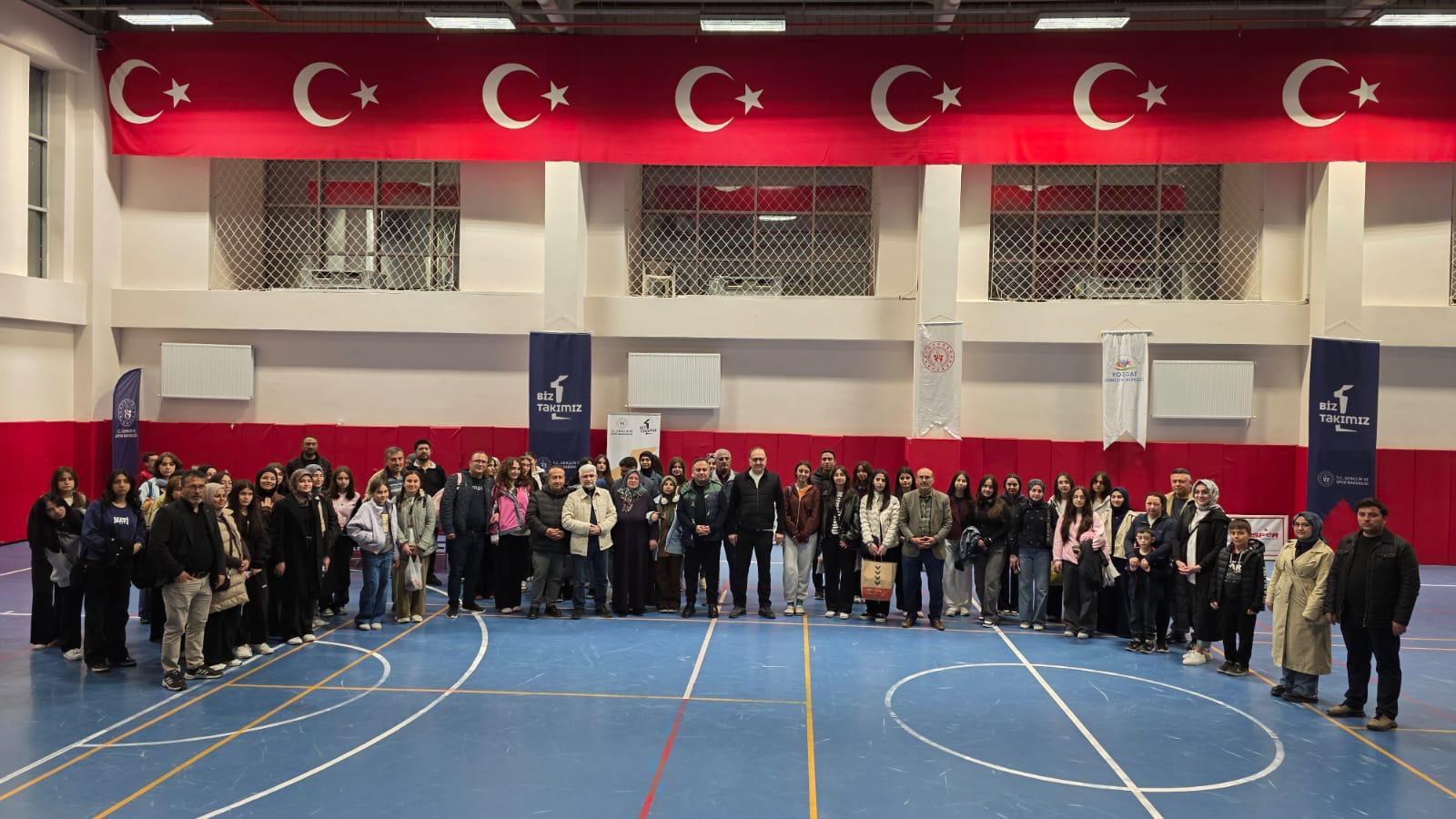 Öğrenciler Çanakkale Şehitliğine uğurlandı